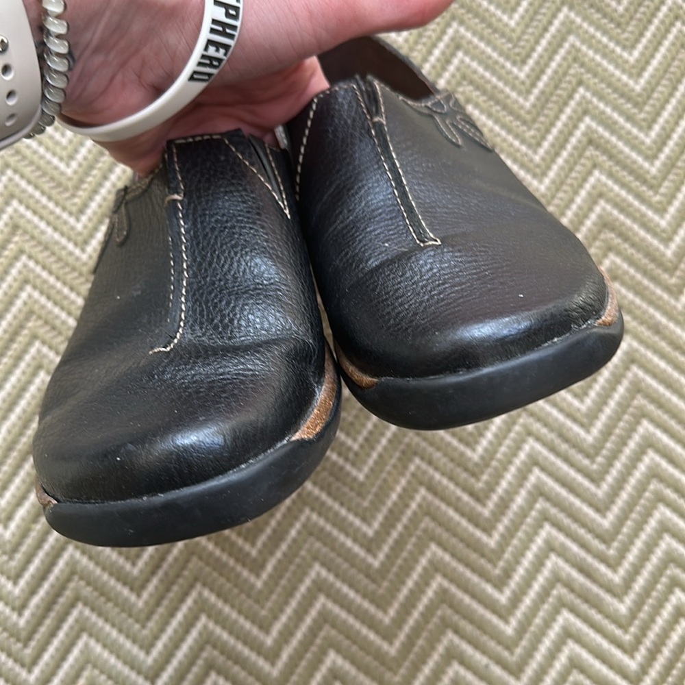 Bass 9 Go-to-Comfort EUC LIKE NEW Colton Leather Loafers  Black / Dark Brown..? - Picture 8 of 9